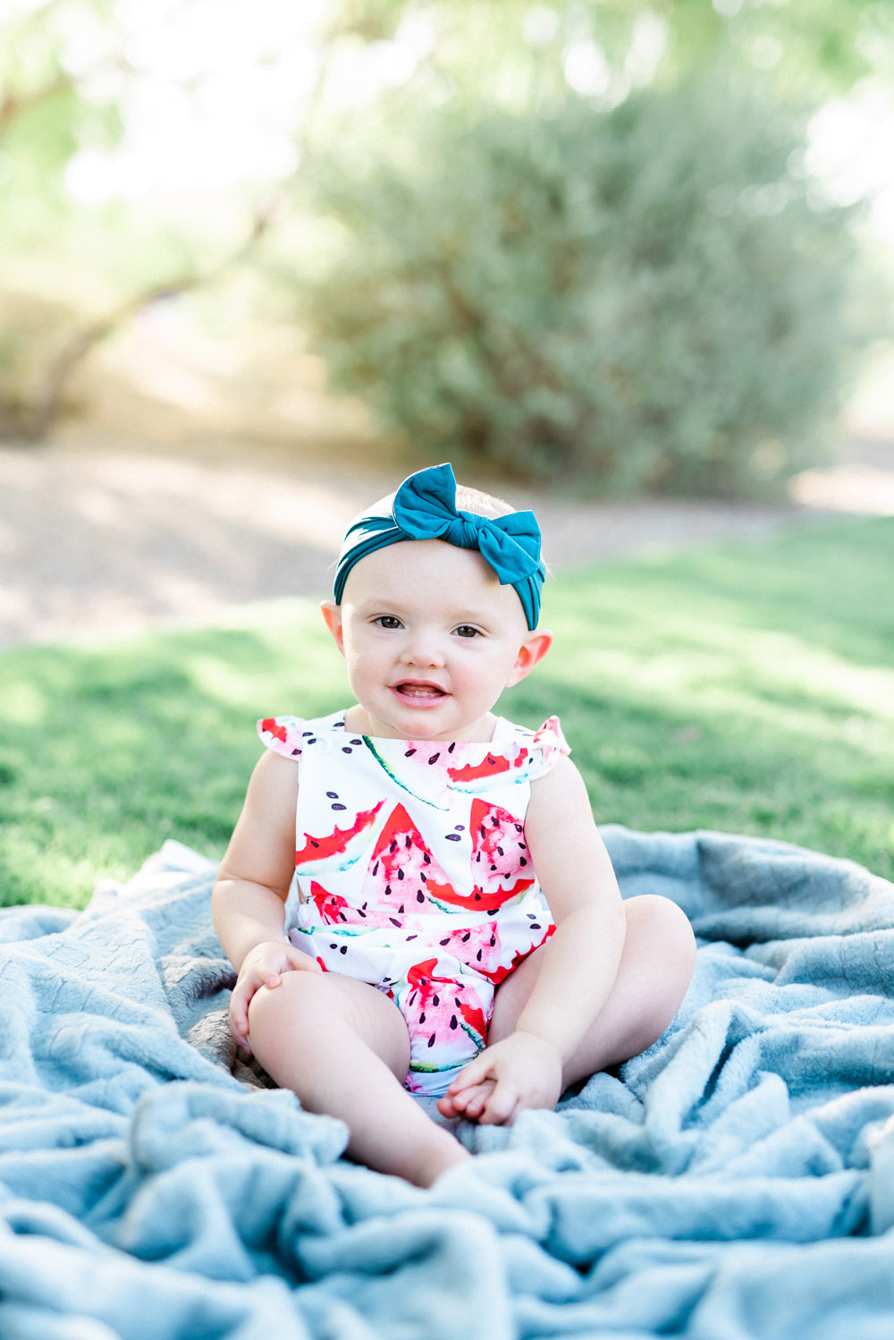 1 Year Old Cake Smash Photoshoot | Kristen Marie Weddings + Portraits, Las Vegas Family Photographer