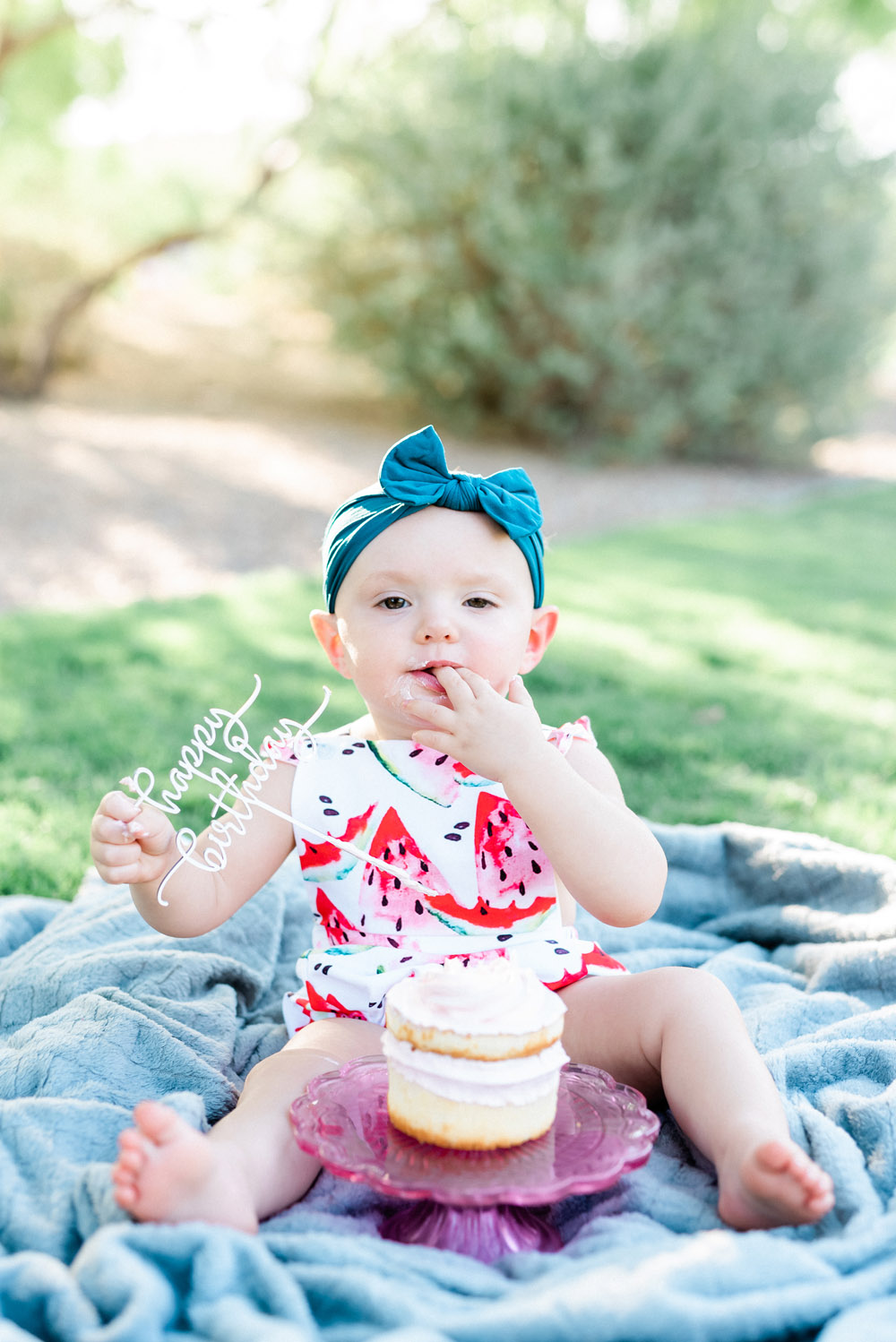 1 Year Old Cake Smash Photoshoot | Kristen Marie Weddings + Portraits, Las Vegas Family Photographer