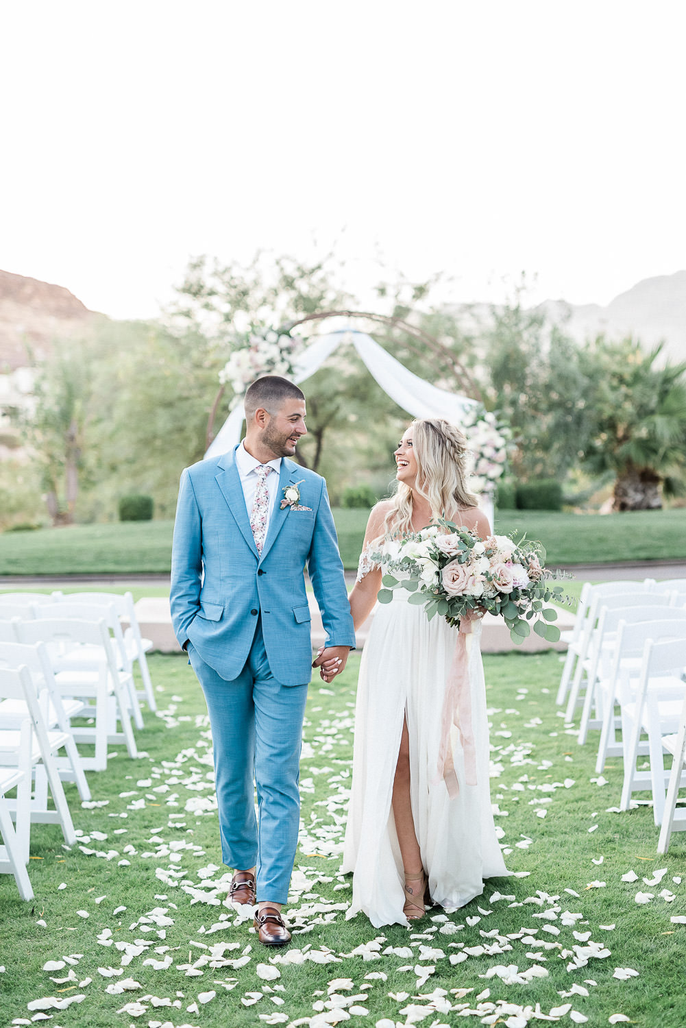 Red Rock Country Club Wedding | Kristen Marie Weddings + Portraits | Las Vegas Wedding Photographer