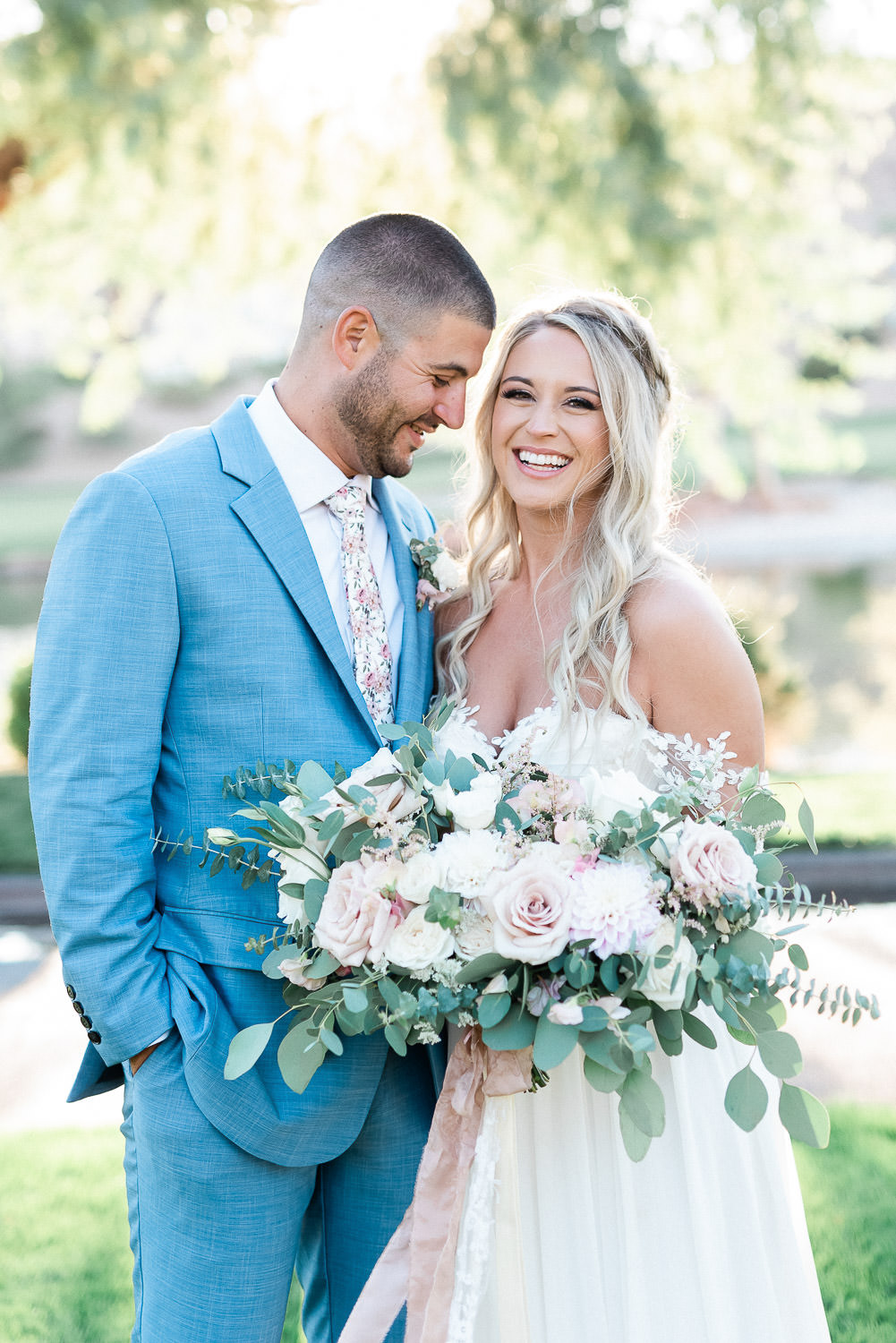 Red Rock Country Club Wedding | Kristen Marie Weddings + Portraits | Las Vegas Wedding Photographer